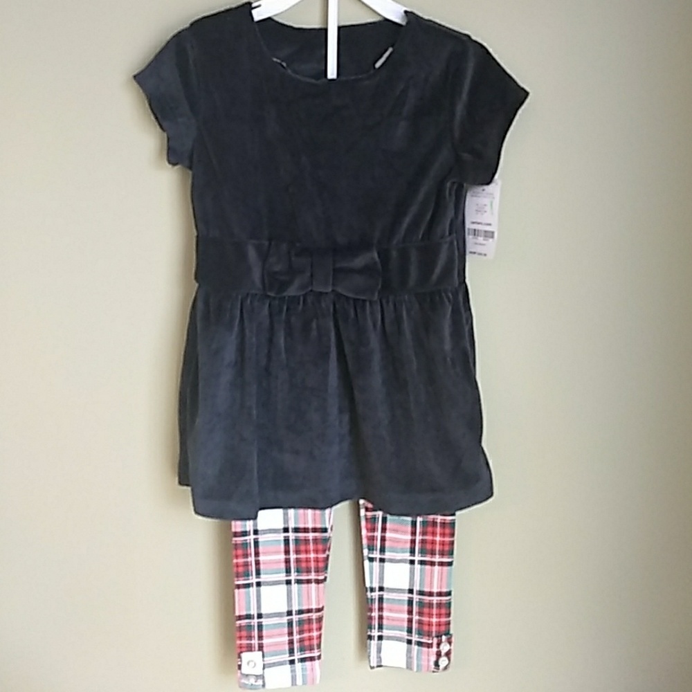 NWT Carter's 2 piece set